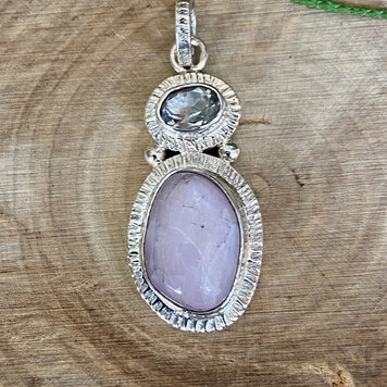 Kunzite & White Topaz Sterling Oval Pendant Kunzite & White Topaz Sterling Oval Pendant