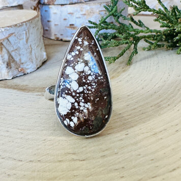 Nugent Wild Horse Teardrop Ring Sz 7