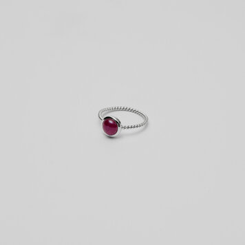 Ruby Small Round Twist Ring Sz 6 Ruby Small Round Twist Ring Sz 6