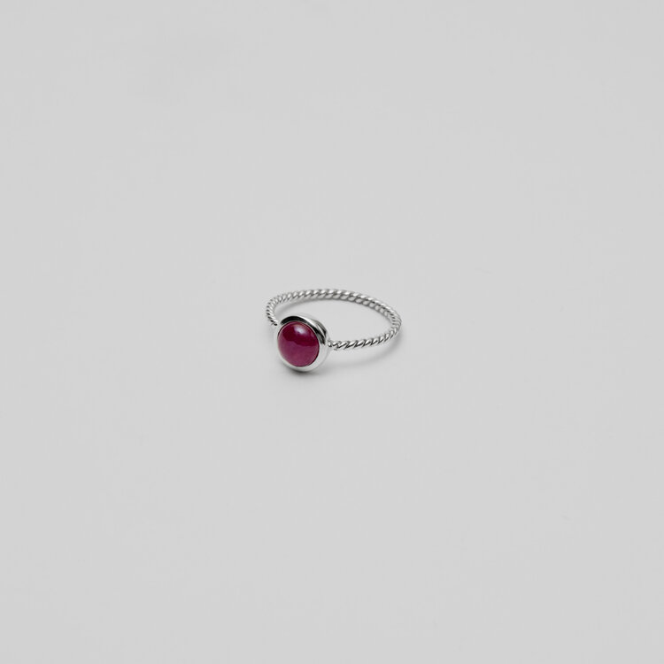 Ruby Small Round Twist Ring Sz 6