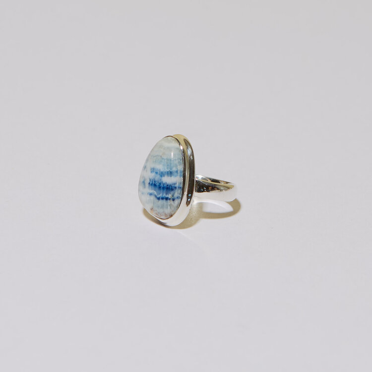 Scheelite Ovoid Sterling Ring Sz 6