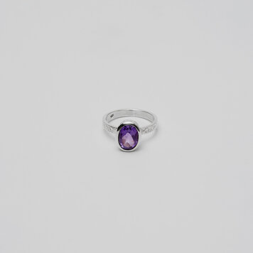 Amethyst Oval Sterling Textured Ring Sz 7.5
