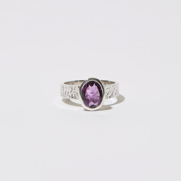 Amethyst Oval Sterling Textured Ring Sz 6