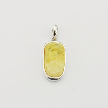 Butterscotch Amber Large Oval Sterling Pendant Butterscotch Amber Large Oval Sterling Pendant
