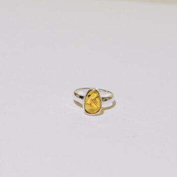 Baltic Amber Ovoid Sterling Ring Sz 6 Baltic Amber Ovoid Sterling Ring Sz 6