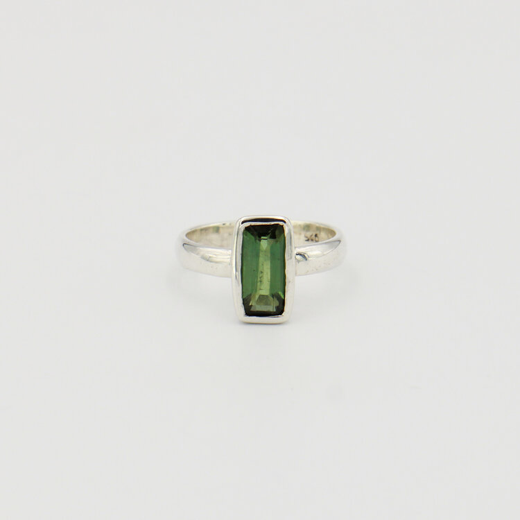 Green Tourmaline Rectangle Sterling Ring Sz 7.5