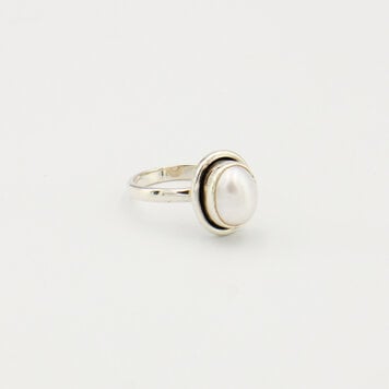 Pearl Mirror Bezel Sterling Ring Sz 10
