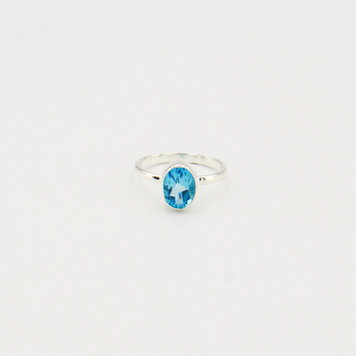 Blue Topaz Oval Sterling Ring Sz 7