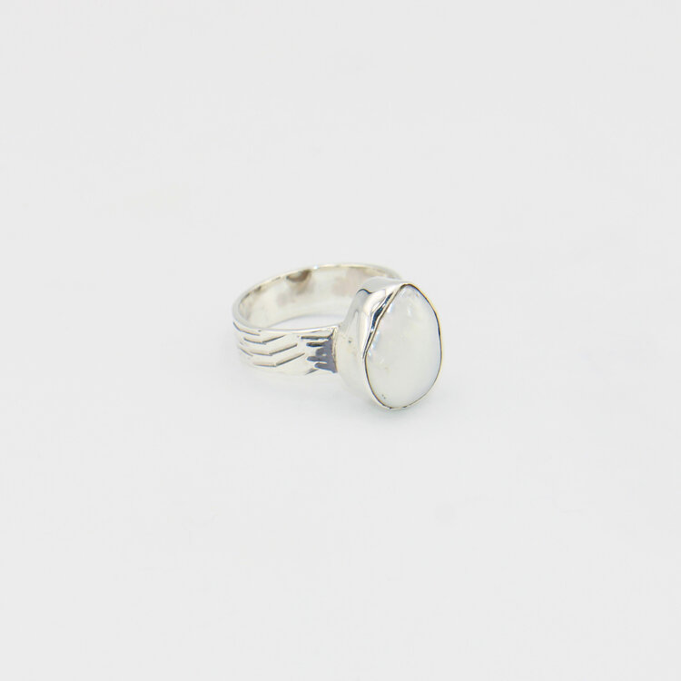 Pearl Pear Wide Band Sterling Ring Sz 8