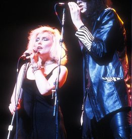 Gruen Debbie Harry and Joey Ramone, MSG, NYC 1987 by Bob Gruen