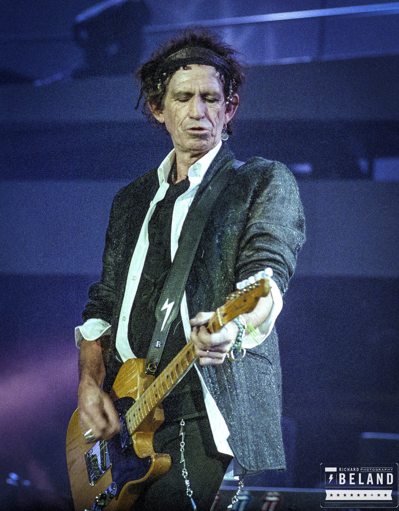 Beland Keith Richards, Rolling Stones - Rogers Centre 2005 by Richard Beland