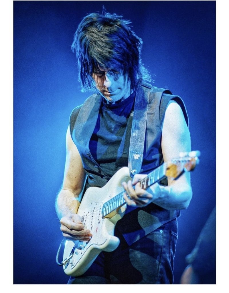 Beland Jeff Beck - Toronto, Massey Hall, 2001 by Richard Beland