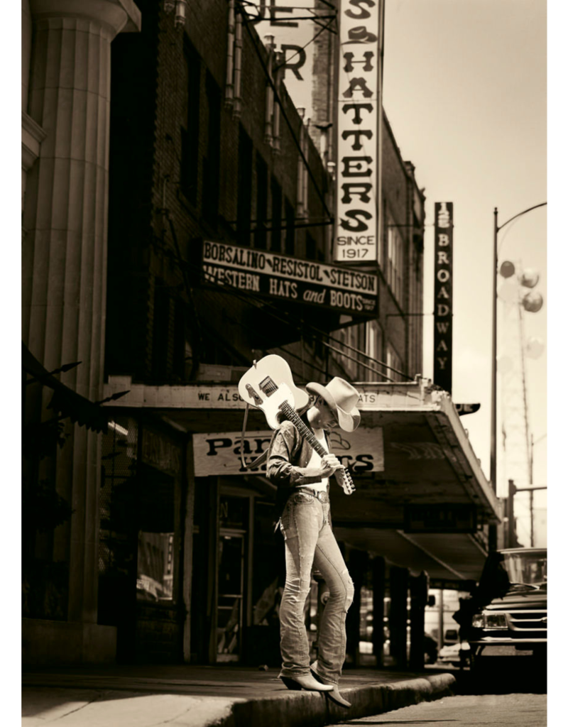 Grecco Dwight Yoakam -  San Antonio, Texas 1997 By Michael Grecco