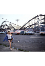 Gruen Debbie Harry, Coney Island, NY. August 7, 1977 by Bob Gruen