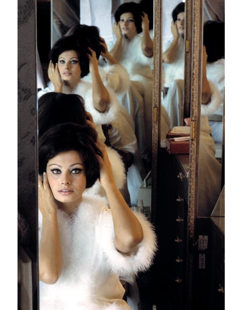 Magnum Sophia Loren 1963 (FRAMED) by Burt Glinn