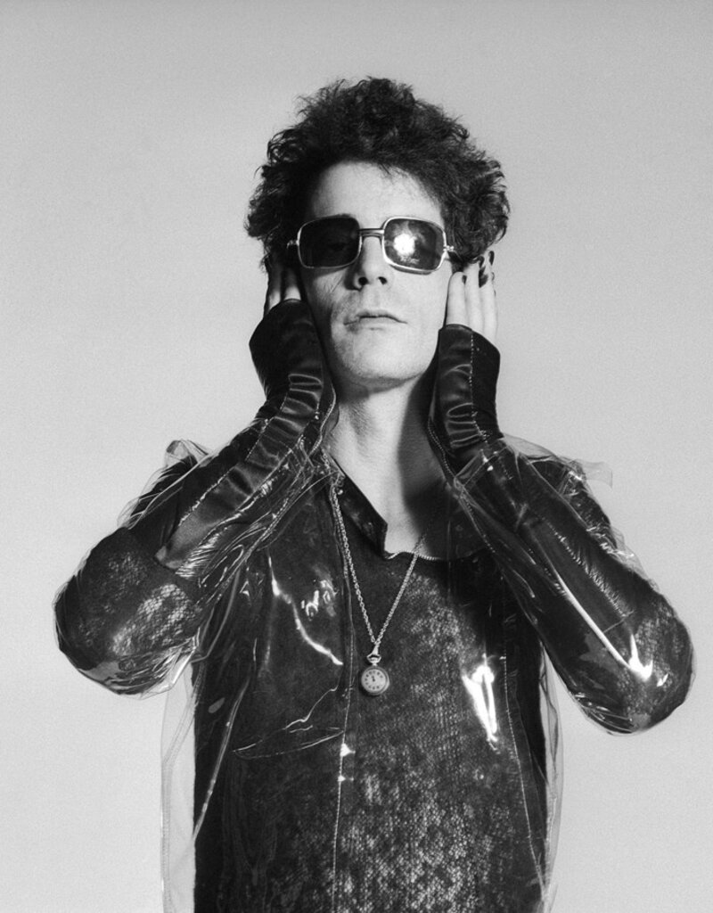 Rock Lou Reed Holding Head, London 1976 by Mick Rock