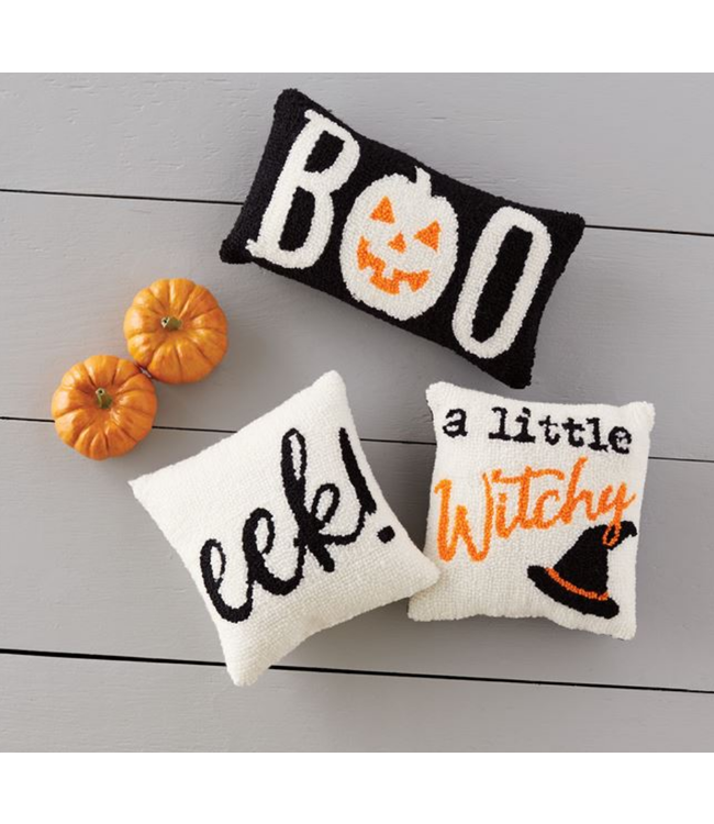 small halloween pillows