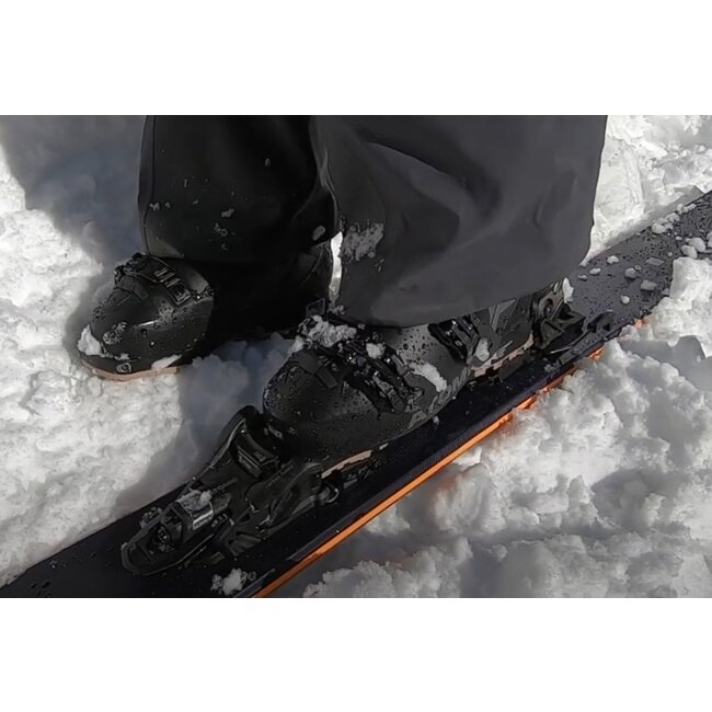 ATOMIC N SHIFT 13 MNC Black/Gold