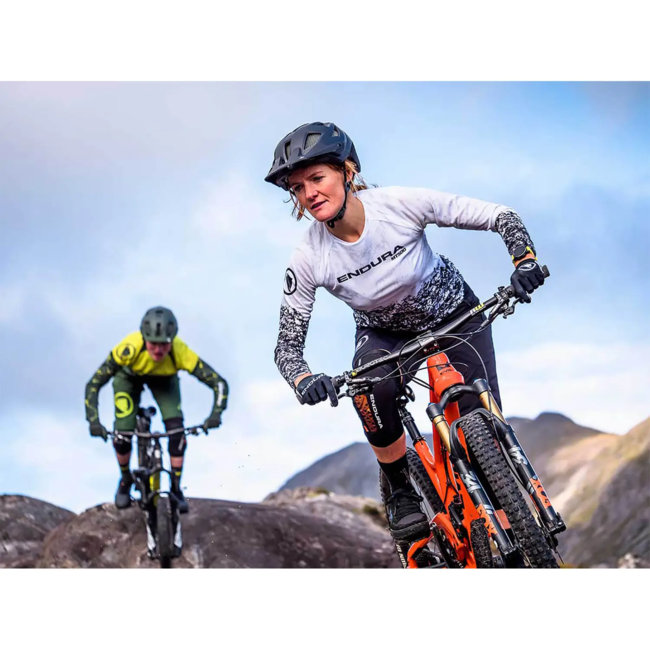 Endura Hummvee Lite Icon black women cycling gloves