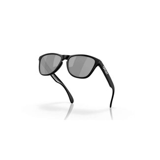 OAKLEY Oakley Frogskins XS (youth fit) matte black & prizm black polarized sunglasses