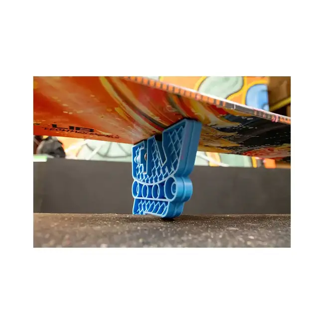 One Ball tuning tree bench clamp