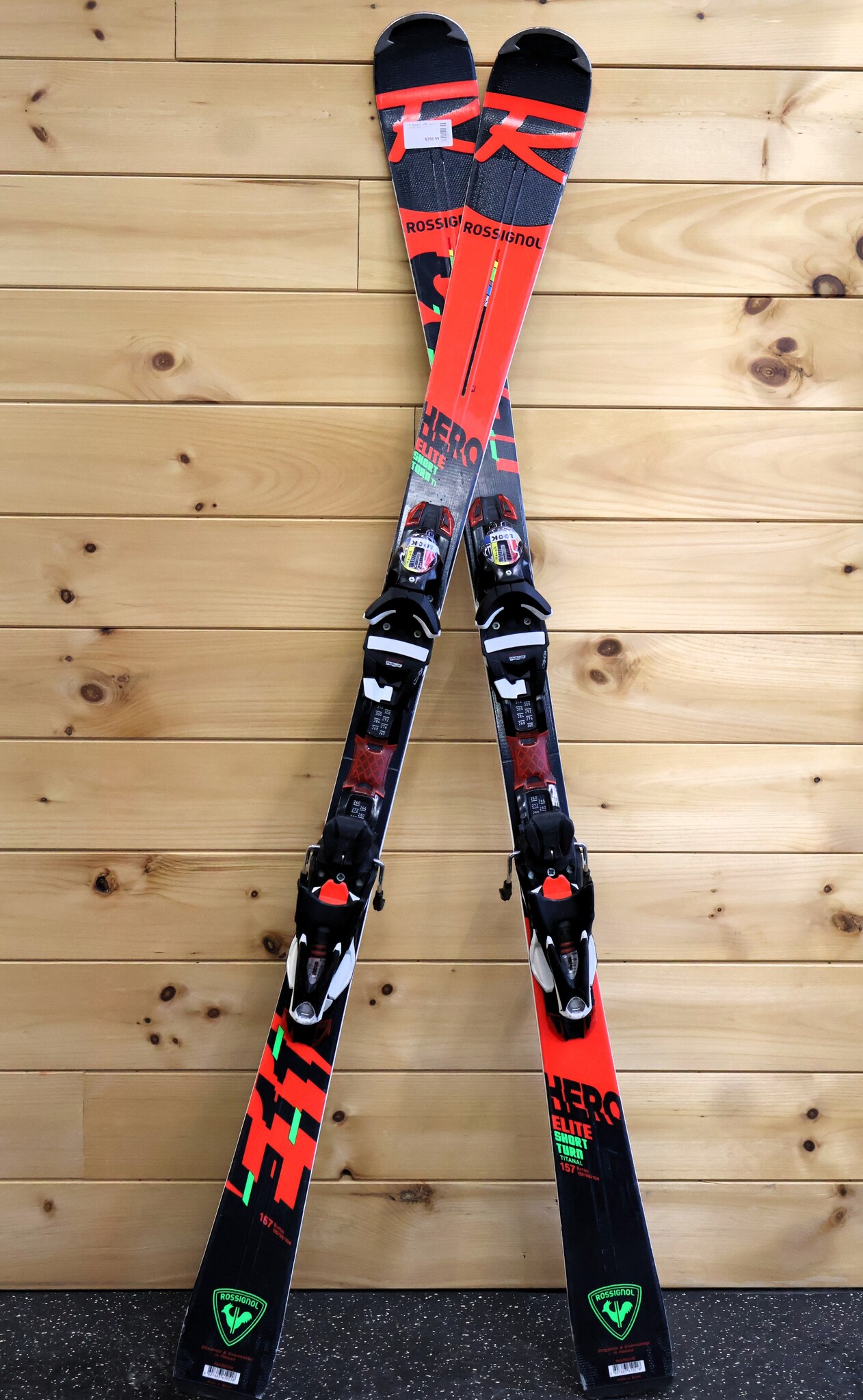 ROSSIGNOL HERO SHORT TURN スキー 赤黒 Used CM Rossignol Hero short turn alpine ski - Echo Sports