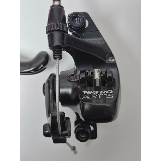 TEKTRO Brake lever left EL-555, Black with connector and brack caliper TEKTRO ARIES