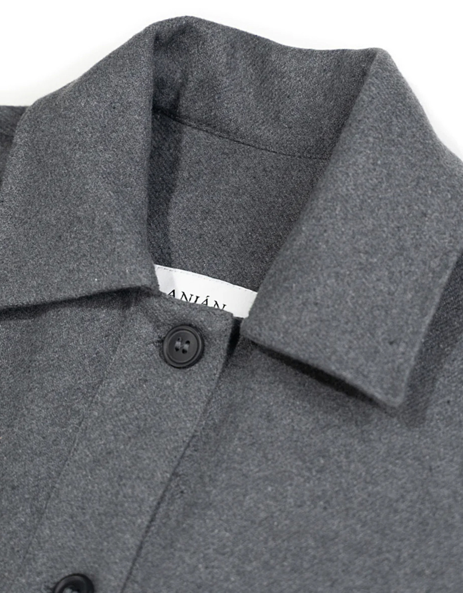 Anian - Painters Coat - Wolf