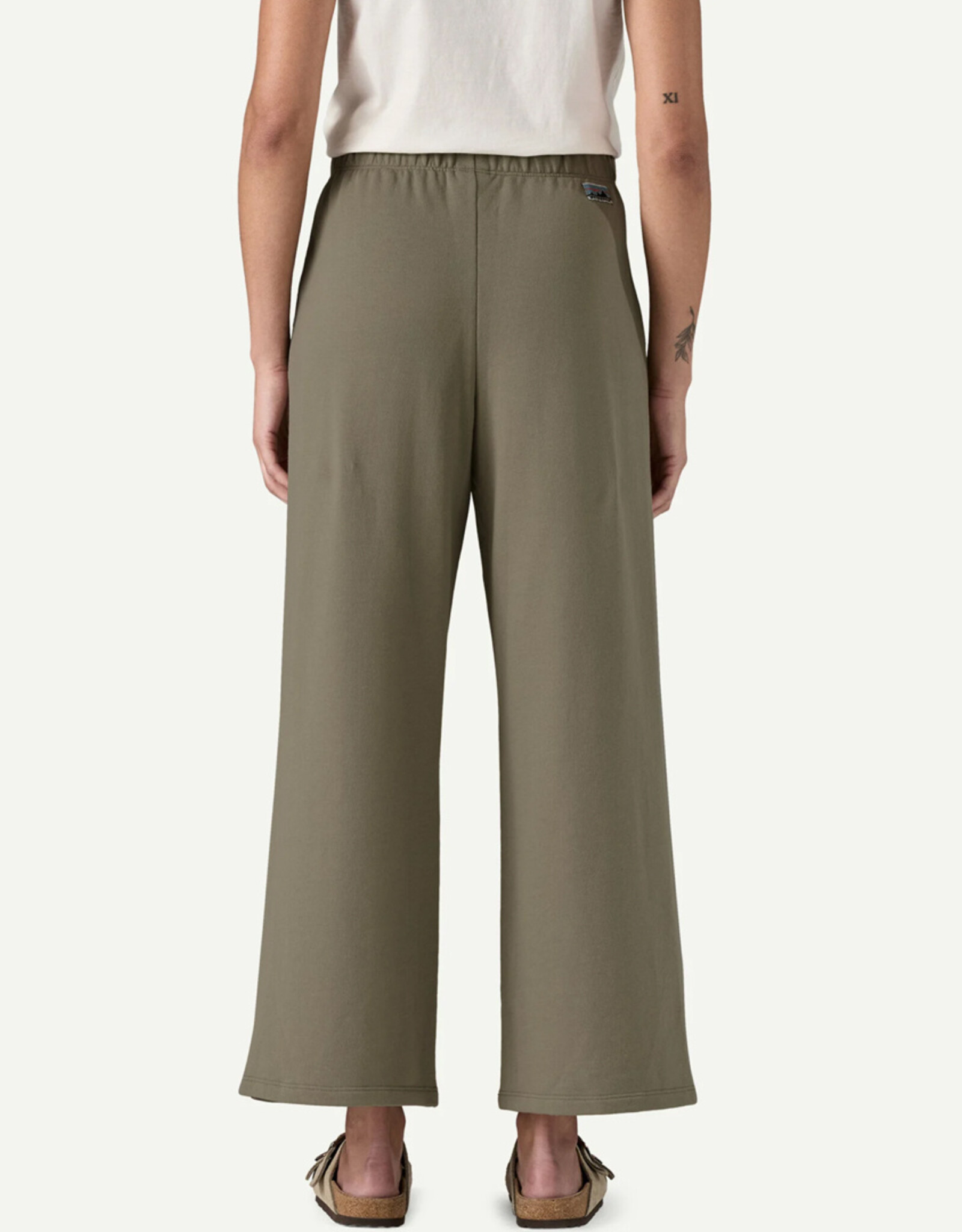 Patagonia - W's Regenerative Org Cotton Pants - RR green