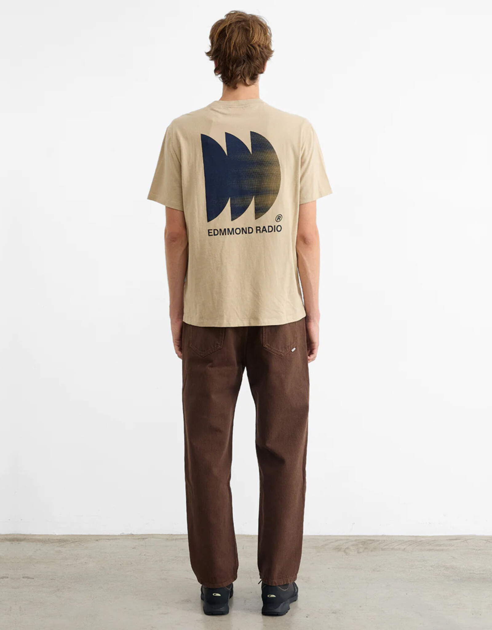 Edmmond Studios - Radio t-shirt - Plain Tan