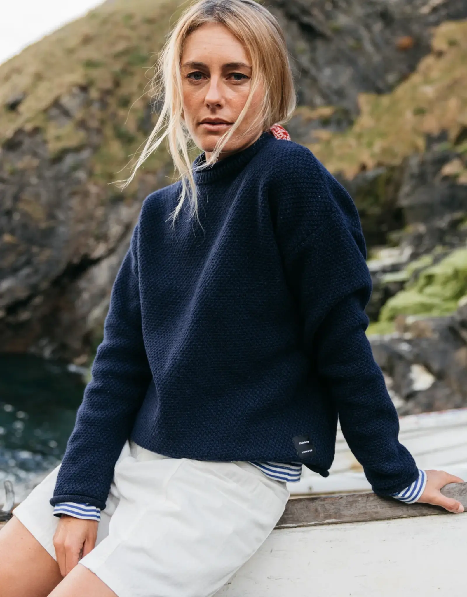 Finisterre - W's Barents Jumper - Navy