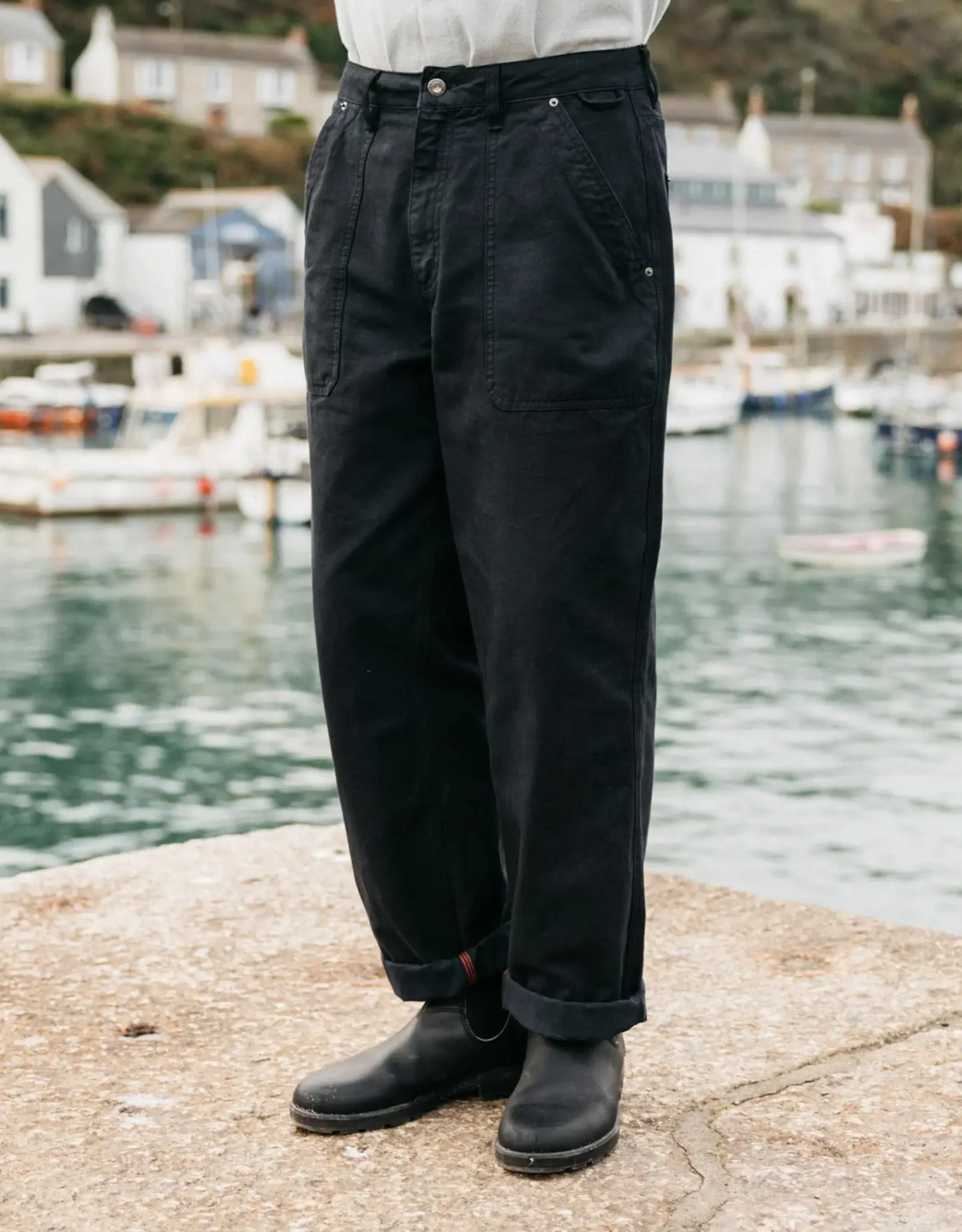 Finisterre - Basset Utility Trouser - Black