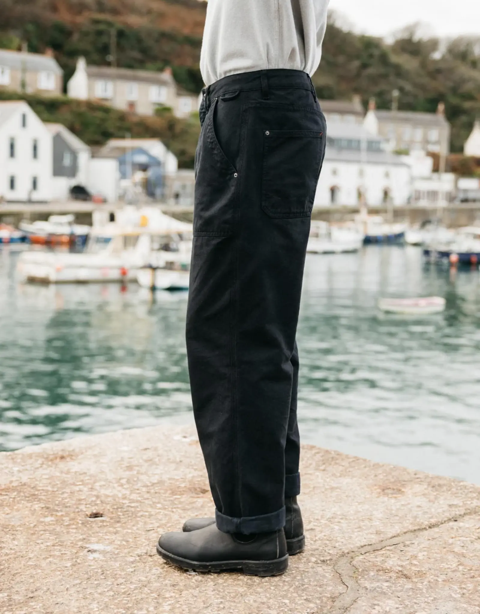 Finisterre - Basset Utility Trouser - Black