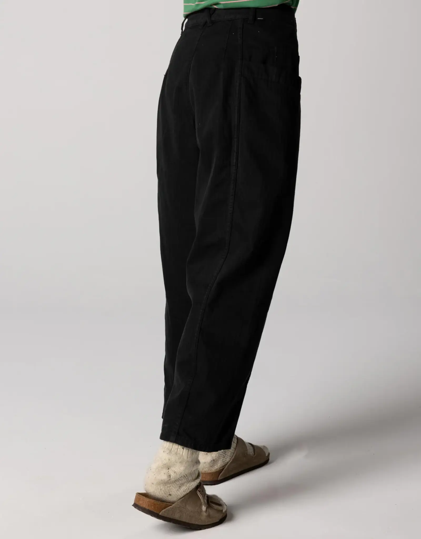 Finisterre - Croft Barrel Trouser - Black