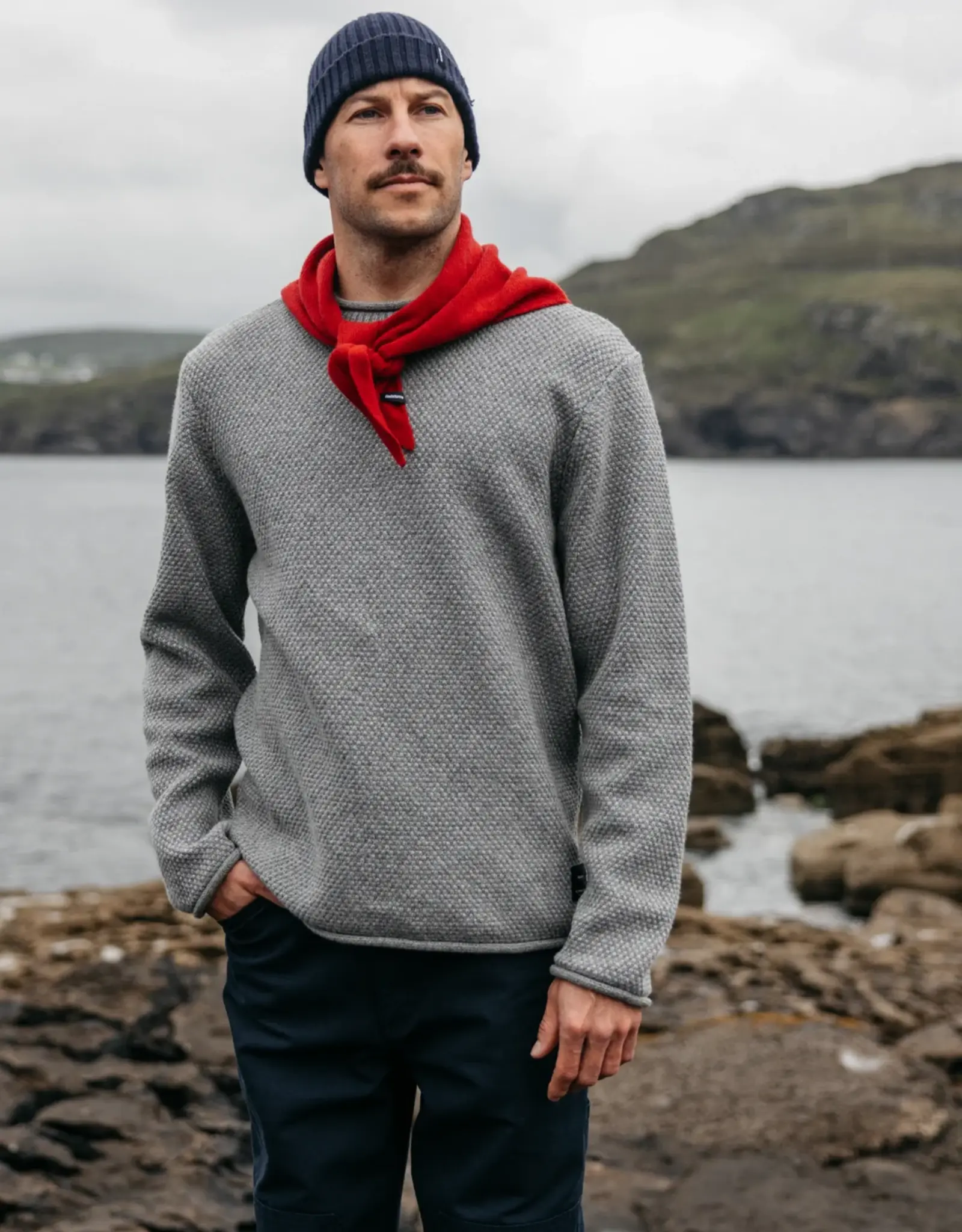 Finisterre - Barents Jumper - Light Grey