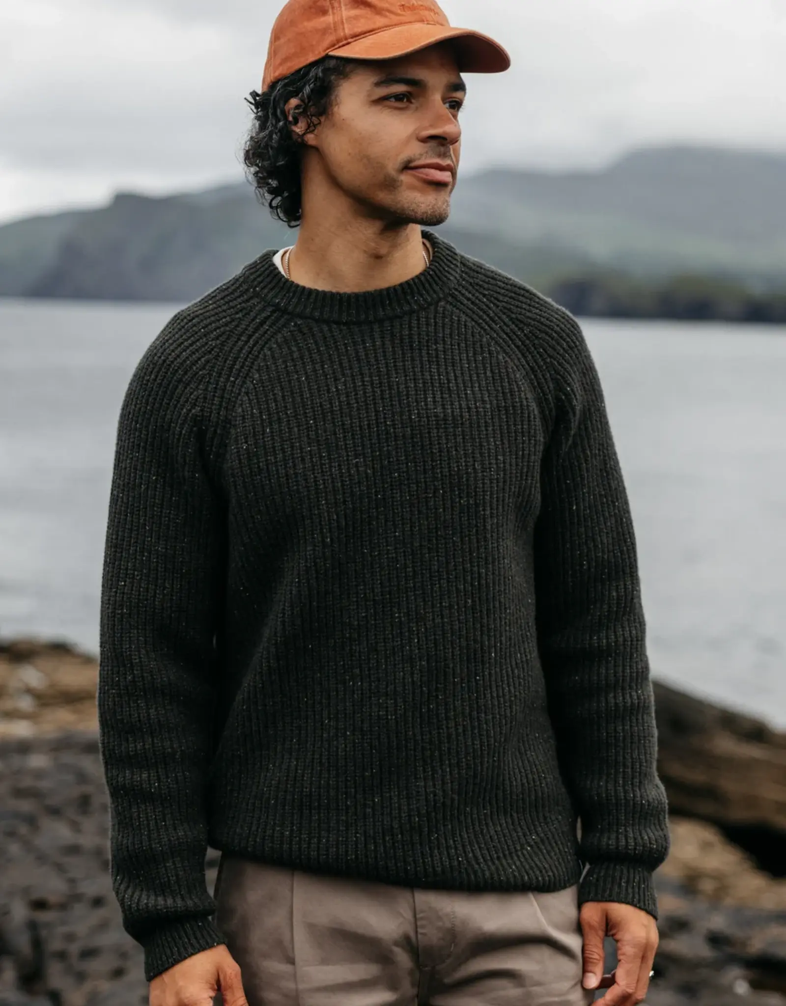 Finisterre - Mora Knit Jumper - Olive