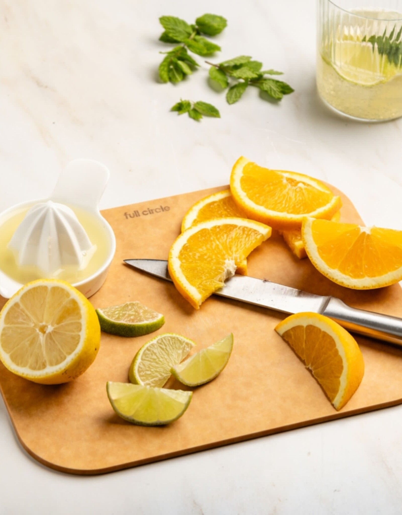 Planche à découper en papier recyclé 20 x 25 cm Full Circle