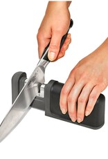 OXO Aiguiseur de couteaux antidérapant et rétractable OXO