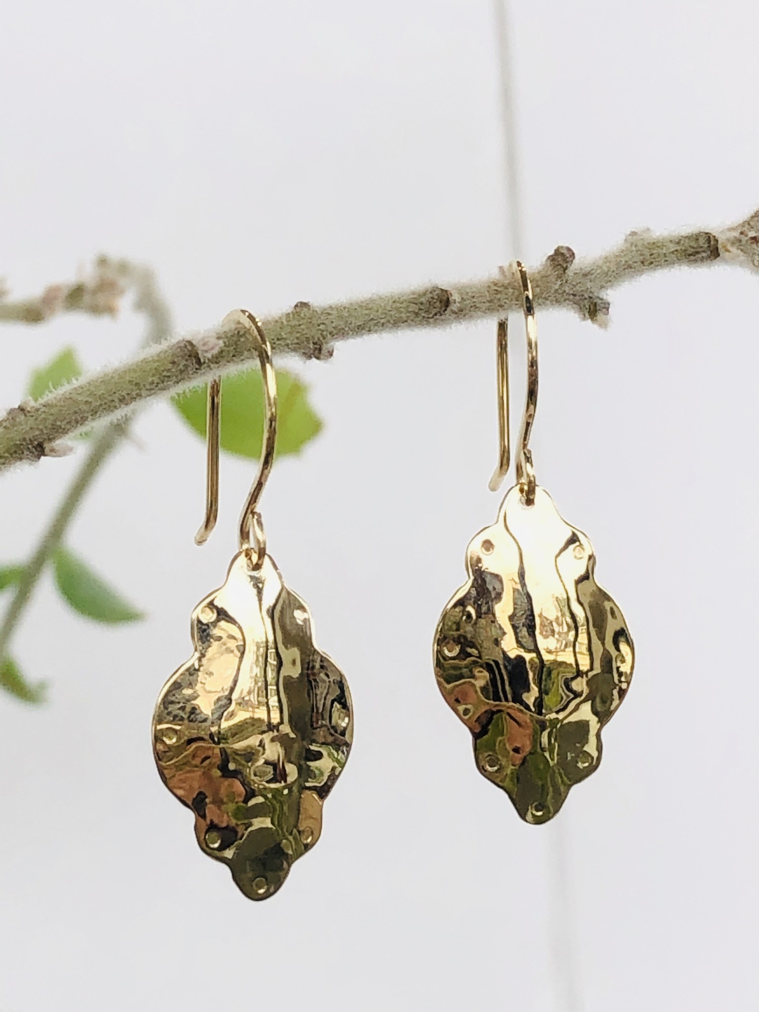 SHANNON JOHNSON Medallion Dangle Earrings