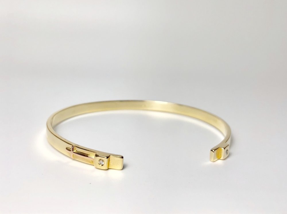 SHANNON JOHNSON 14K Gold Petite Signature Cuff