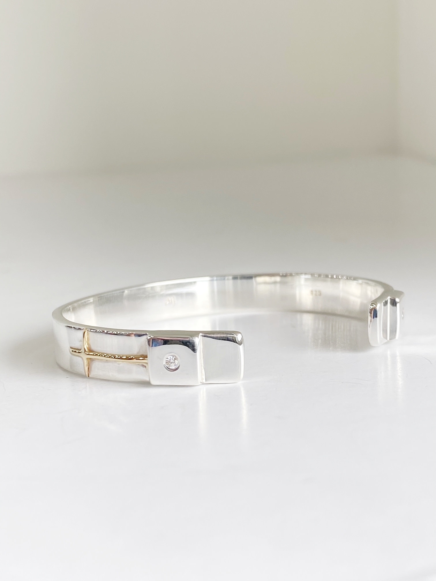 SHANNON JOHNSON Sterling Signature Cuff