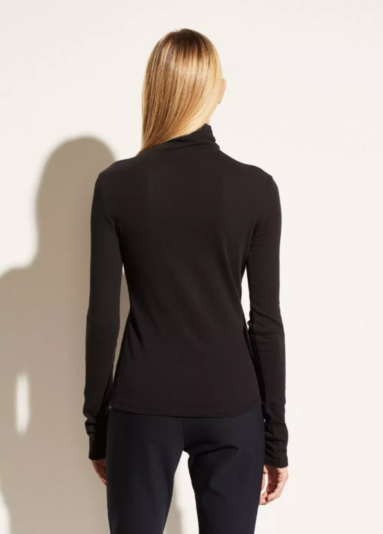 Vince Essential Long Sleeve Turtleneck