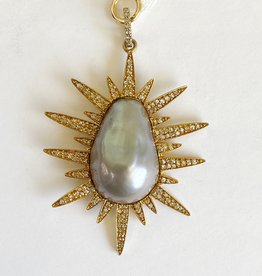 SENNOD Tahitian Pearl and Diamond Burst Vignette