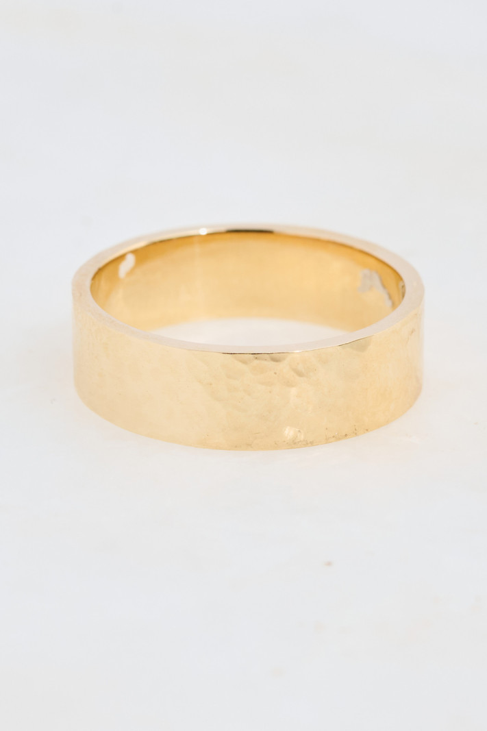 302 COLLECTION Hammered Gold Band Ring