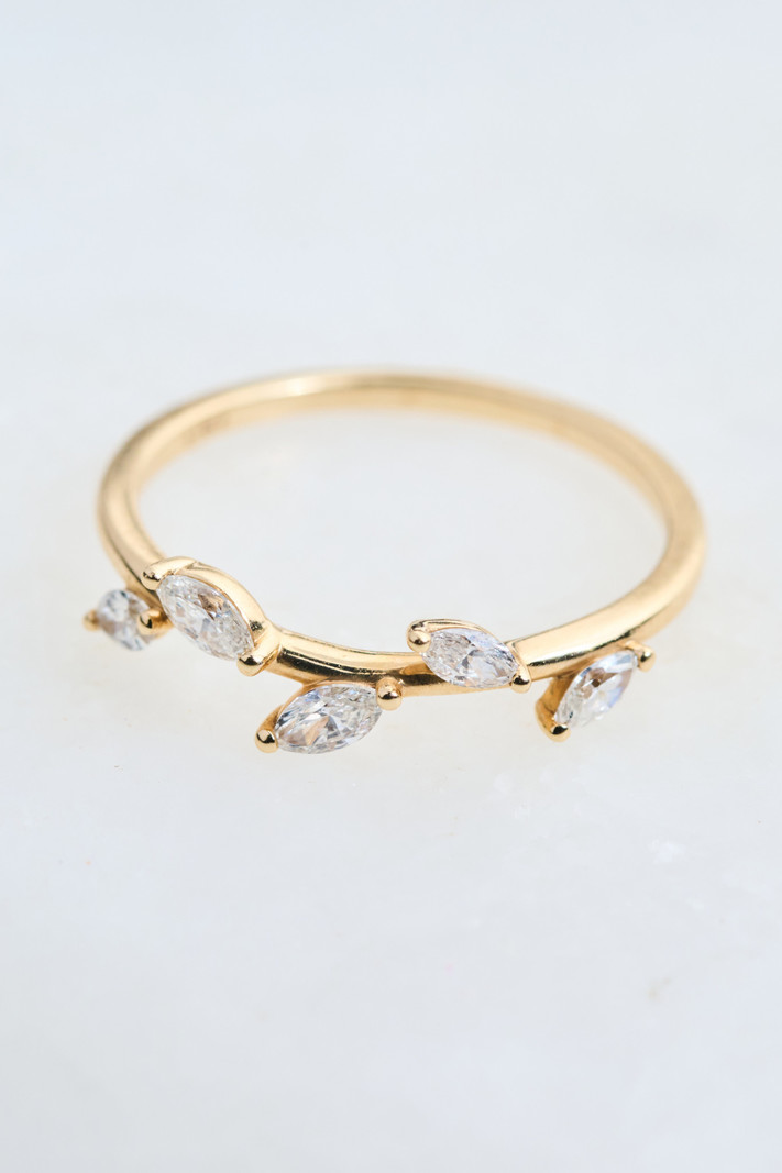 302 COLLECTION Diamond Leaf Ring