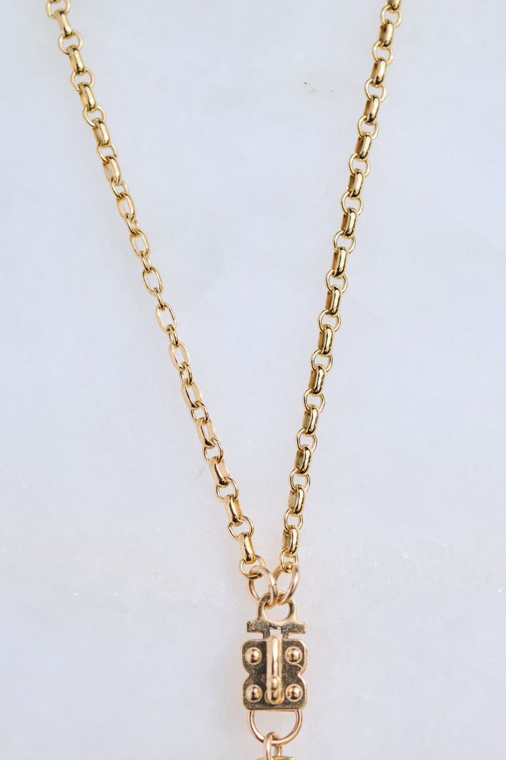 SENNOD Gold Link Vignette Chain -