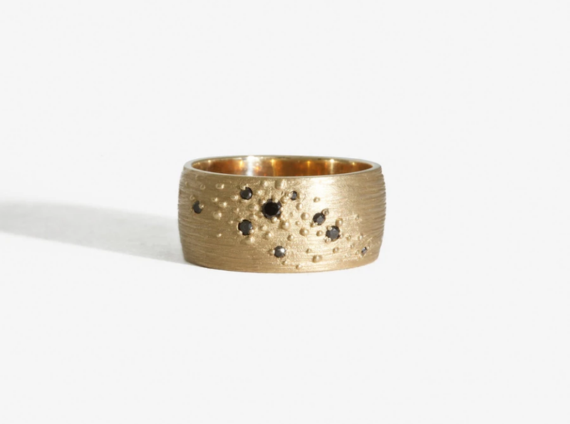 SHAESBY  Wide Isla Band Gold Ring