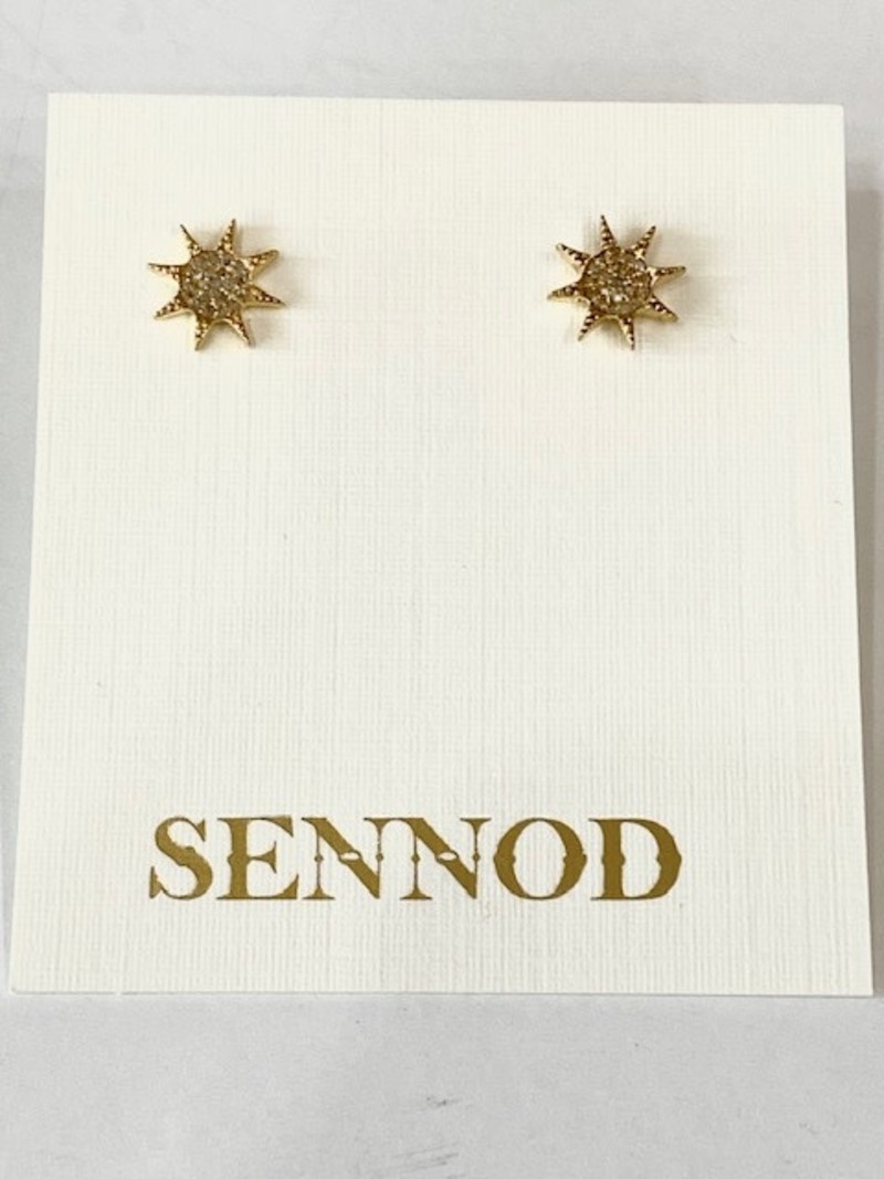 SENNOD Diamond Star Stud Earrings
