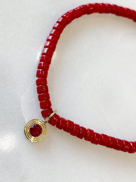 SYDNEY EVAN Fluted Single Stone on Red Smooth Heishi Bracelet