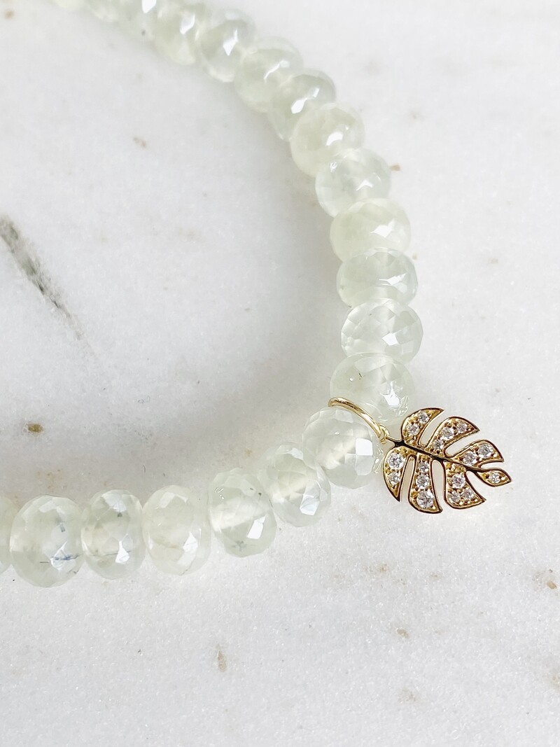 SYDNEY EVAN Small Monstera Leaf on Prehnite Bracelet